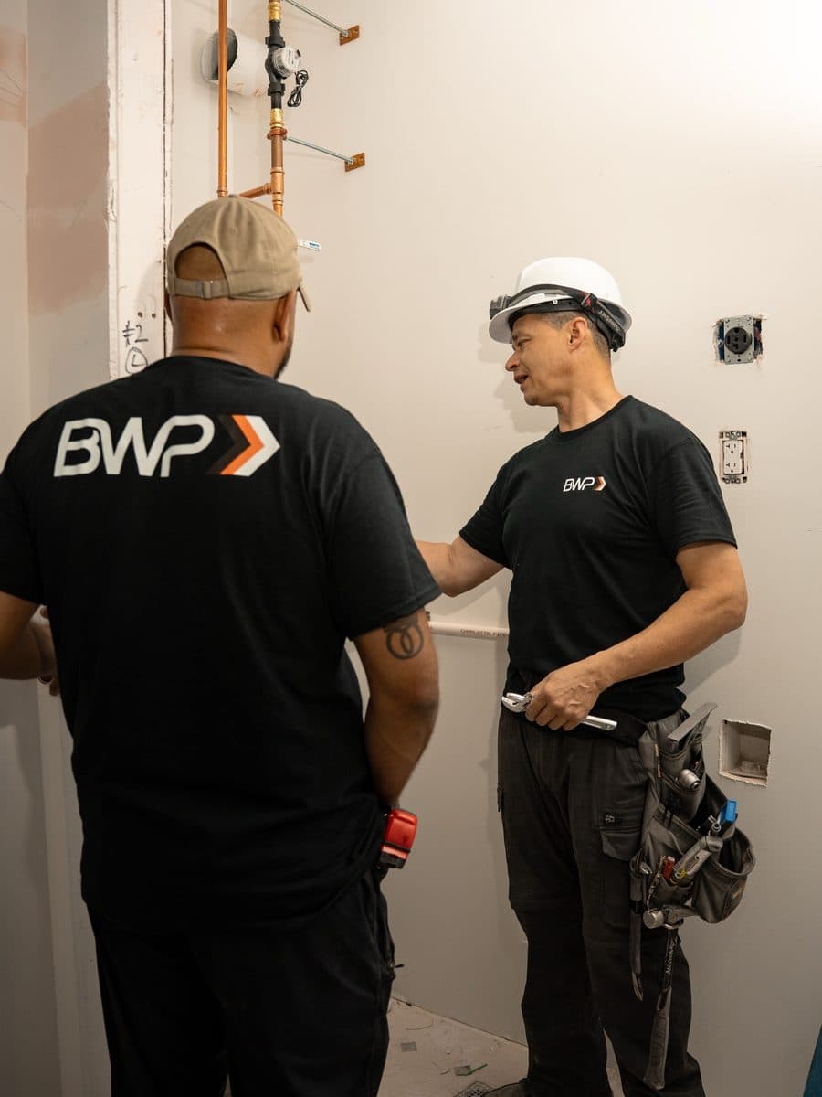 BuildWise team and crew collaborating and executing workflows on site